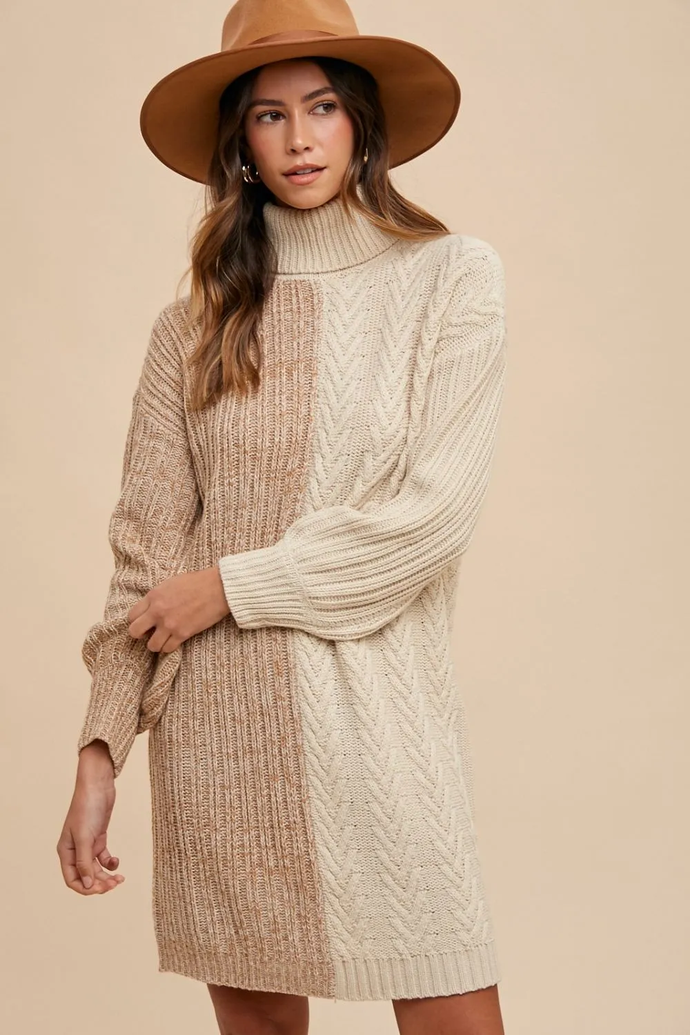 MQTIME  -  Annie Wear Color Block Turtleneck Sweater Dress