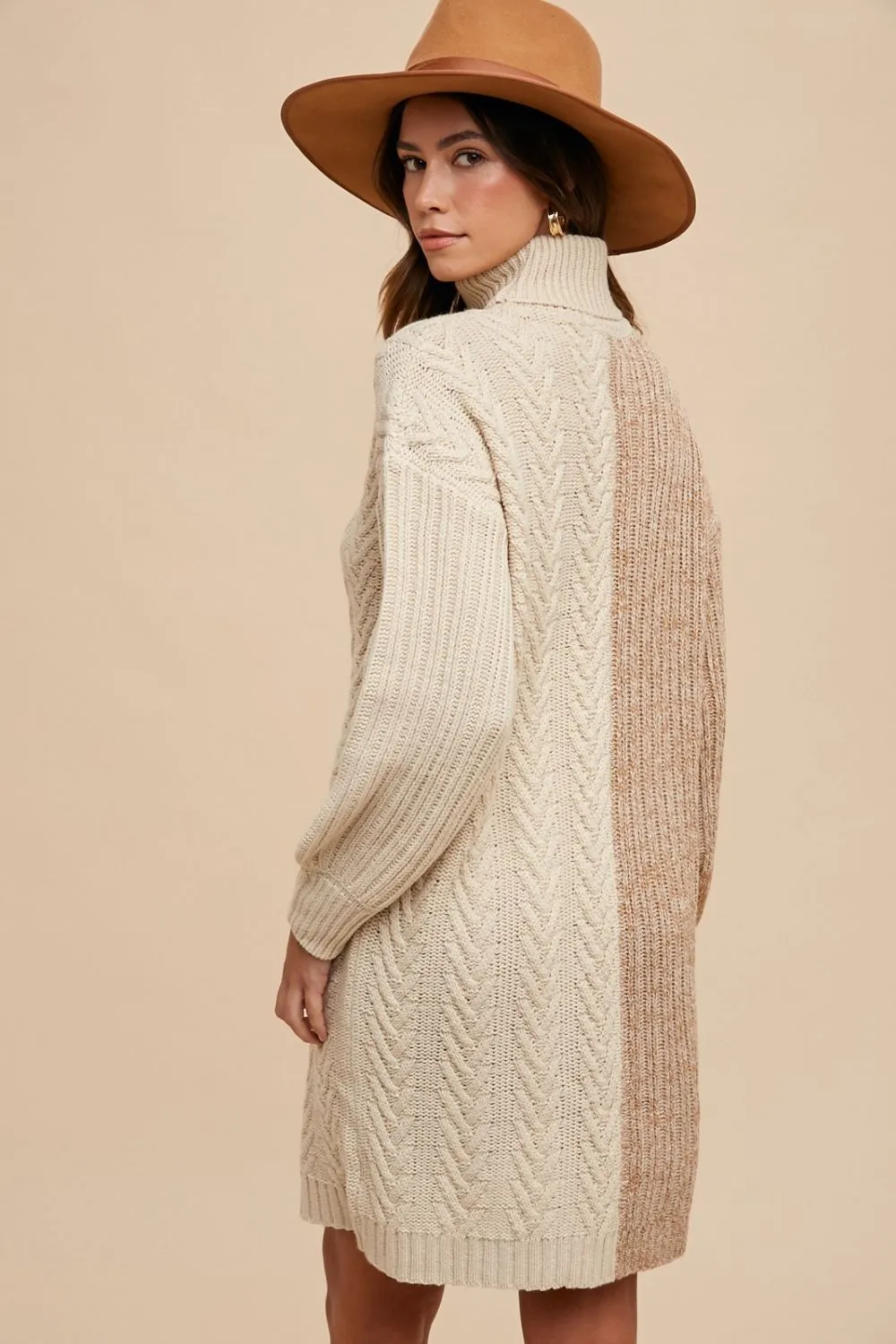 MQTIME  -  Annie Wear Color Block Turtleneck Sweater Dress