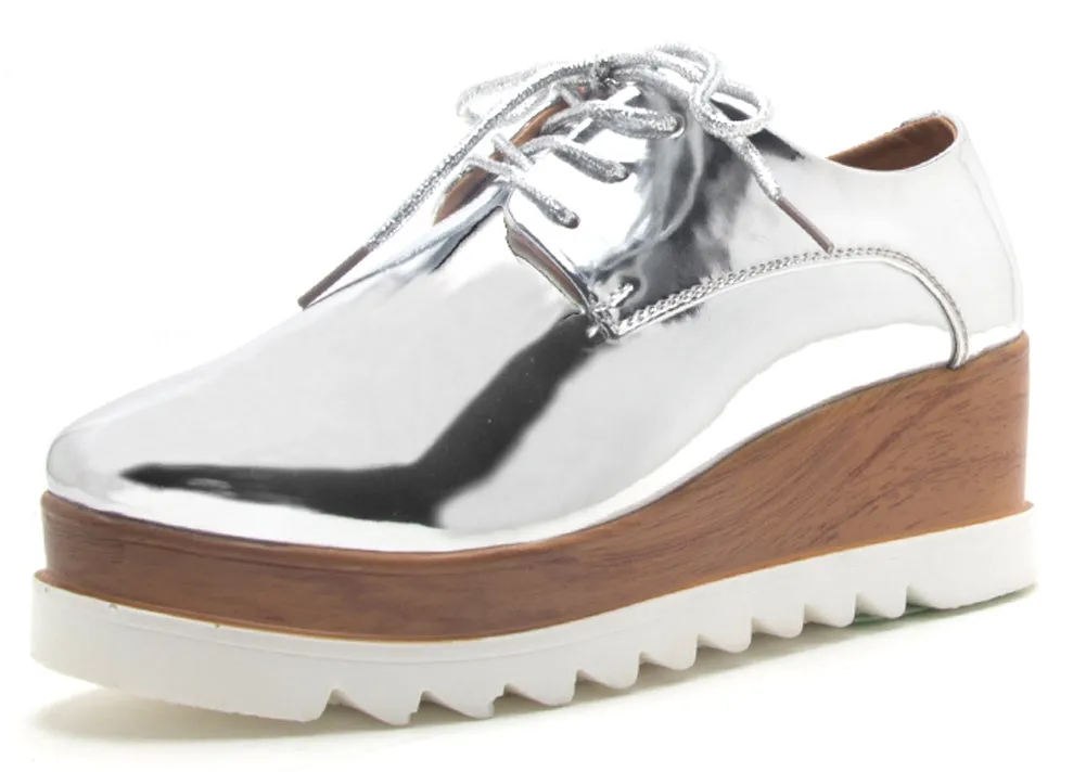 Qupid Women's Metallic Wingtip Lace-Up Wood Platform Wedge Oxford Shoe