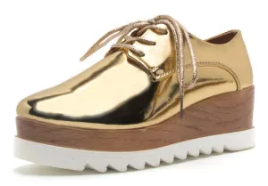 Qupid Women's Metallic Wingtip Lace-Up Wood Platform Wedge Oxford Shoe