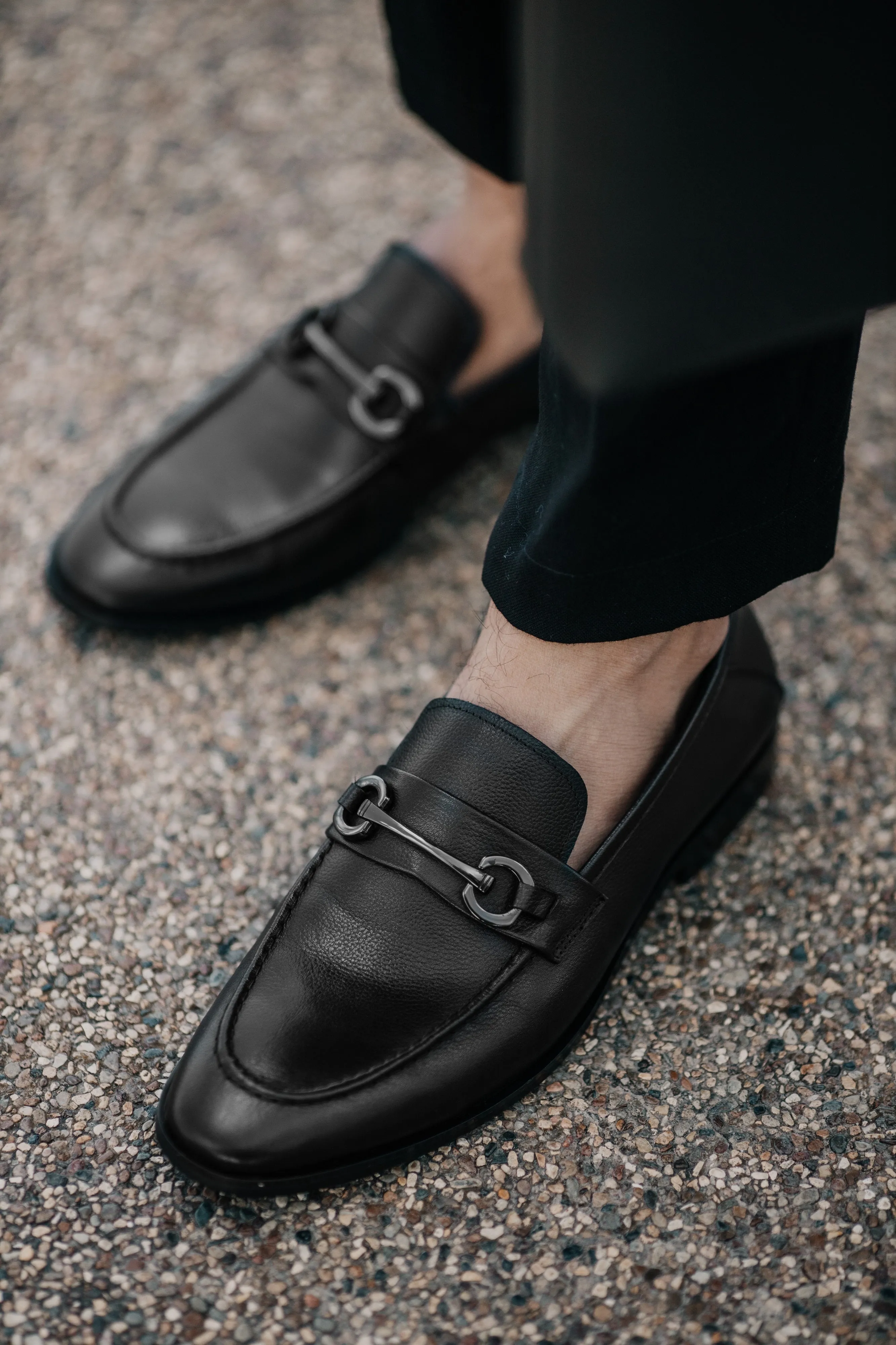 Tomaz F284 Formal Buckle Loafers